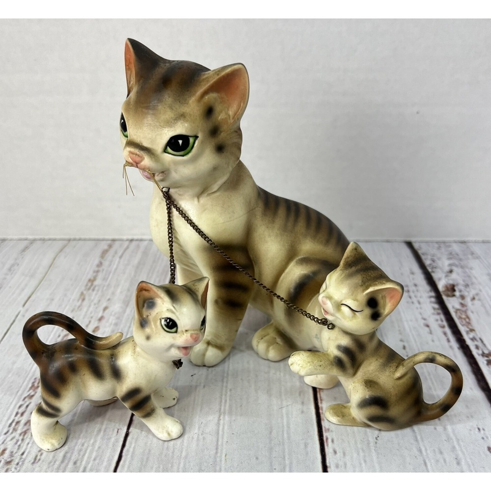 VTG Lipper & Mann Japan Tabby Cat 2 Kittens Chained Figurine Ceramic READ